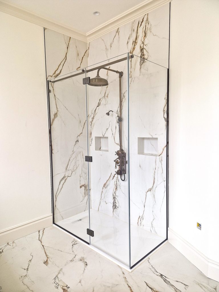 i9 shower enclosure